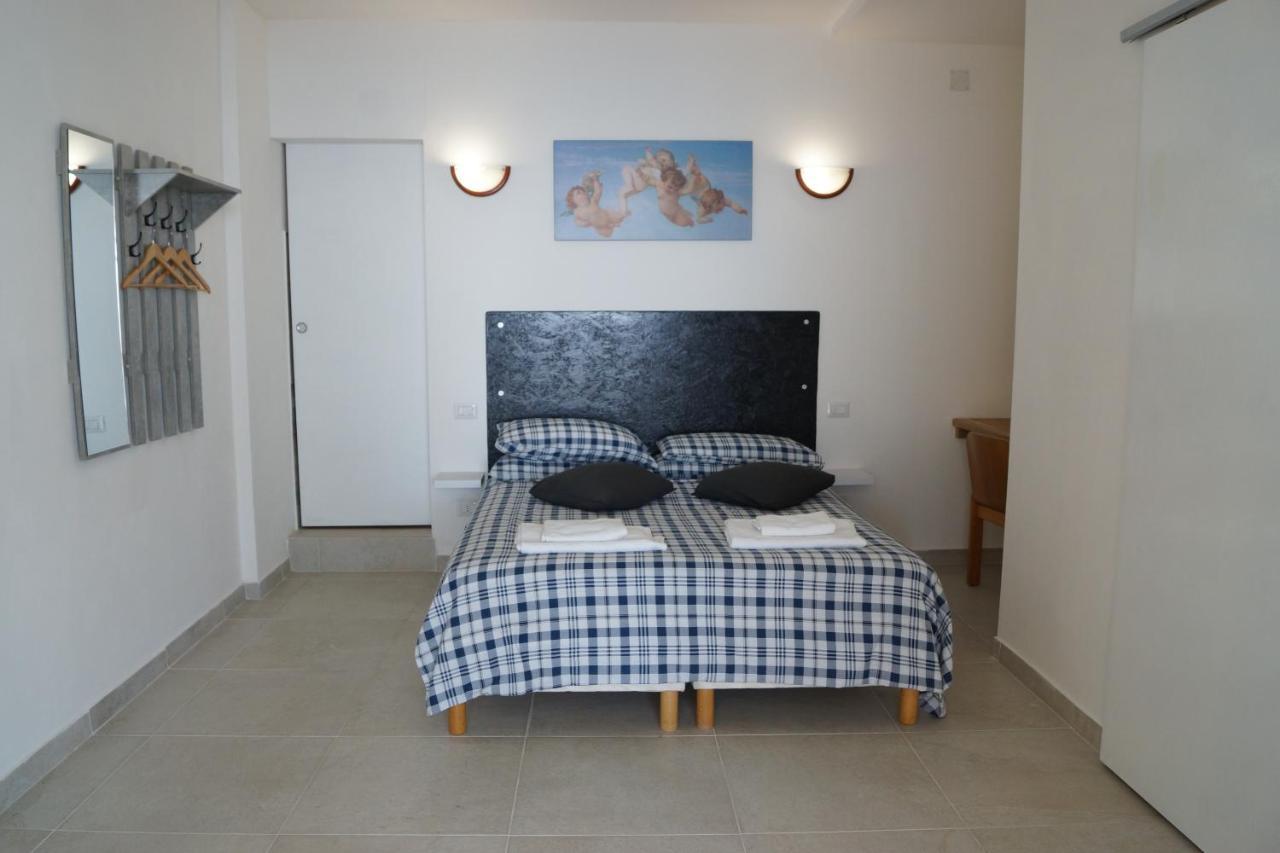 Апартаменты Total Sea View Grimaldi Вентимилья Экстерьер фото